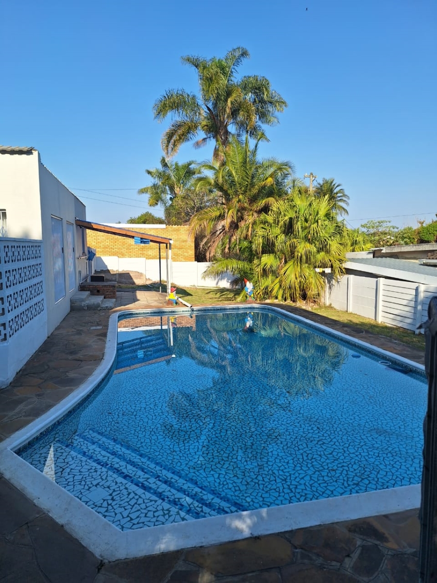  Bedroom Property for Sale in Amalinda Eastern Cape